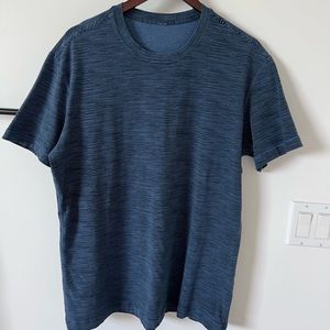 Lululemon blue man T-shirt ,  size XL